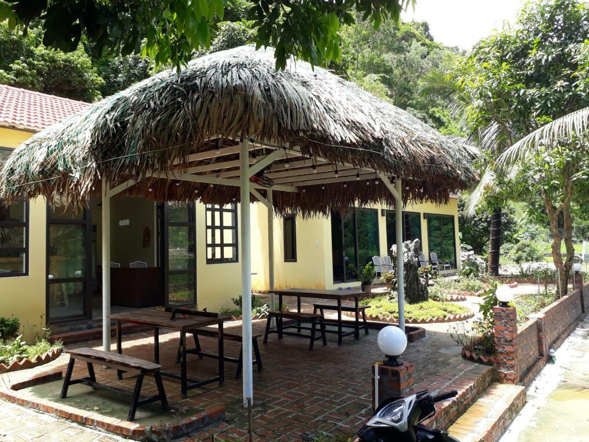 Отель Cornercatba Chan Chau Экстерьер фото